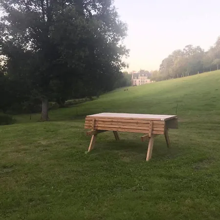 Сasa de vacaciones Chateau De La Lucaziere