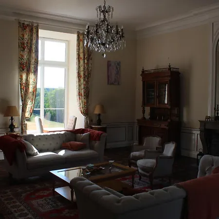 Chateau De La Lucaziere 4*
