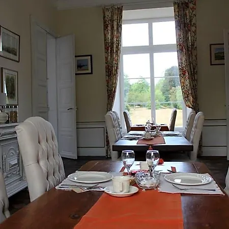 Chateau De La Lucaziere 4*