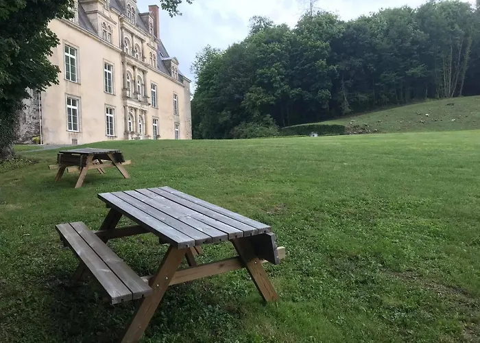 Chateau De La Lucaziere