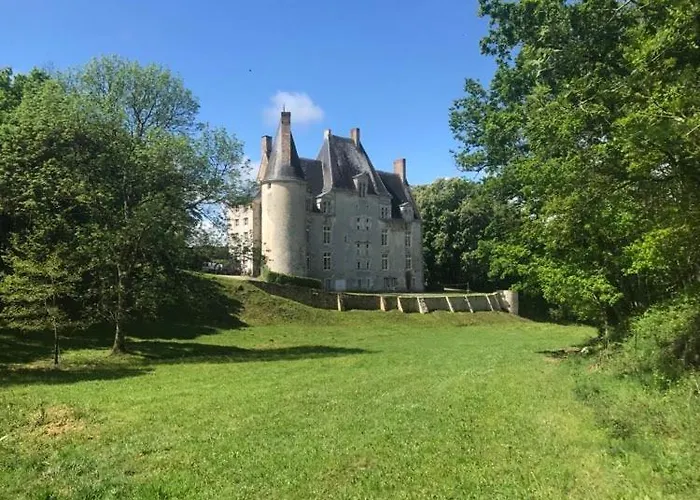 Casa vacanze Chateau De La Lucaziere Mont-Saint-Jean (Sarthe)