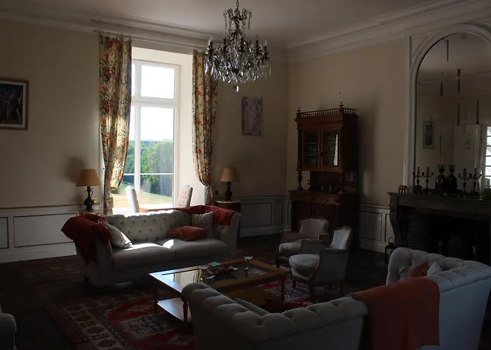 Chateau De La Lucaziere *