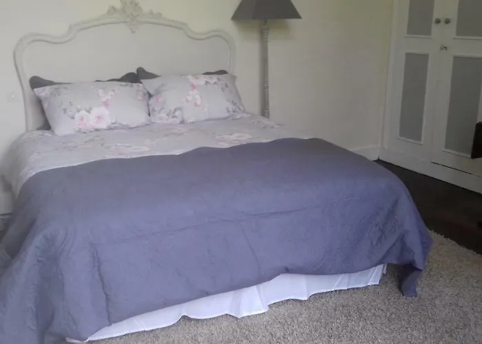 Chateau De La Lucaziere *